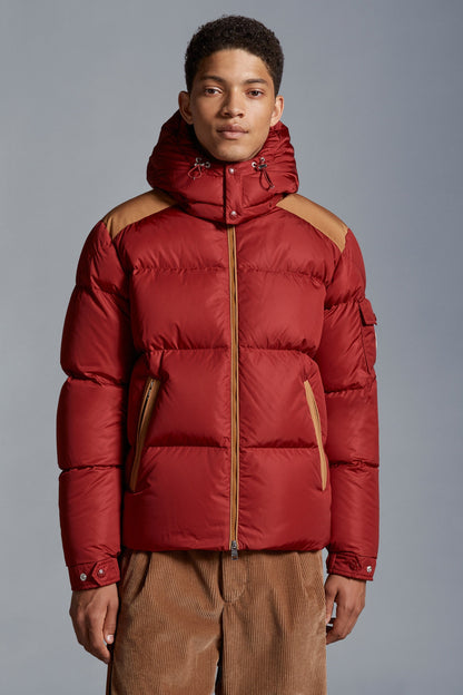 Moncler Kitinen Down Jacket In Red